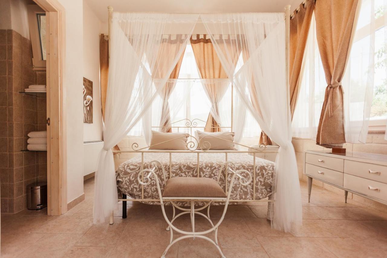 I Trulli Del Tupparello Bed & Breakfast ฟาซาโน ภายนอก รูปภาพ
