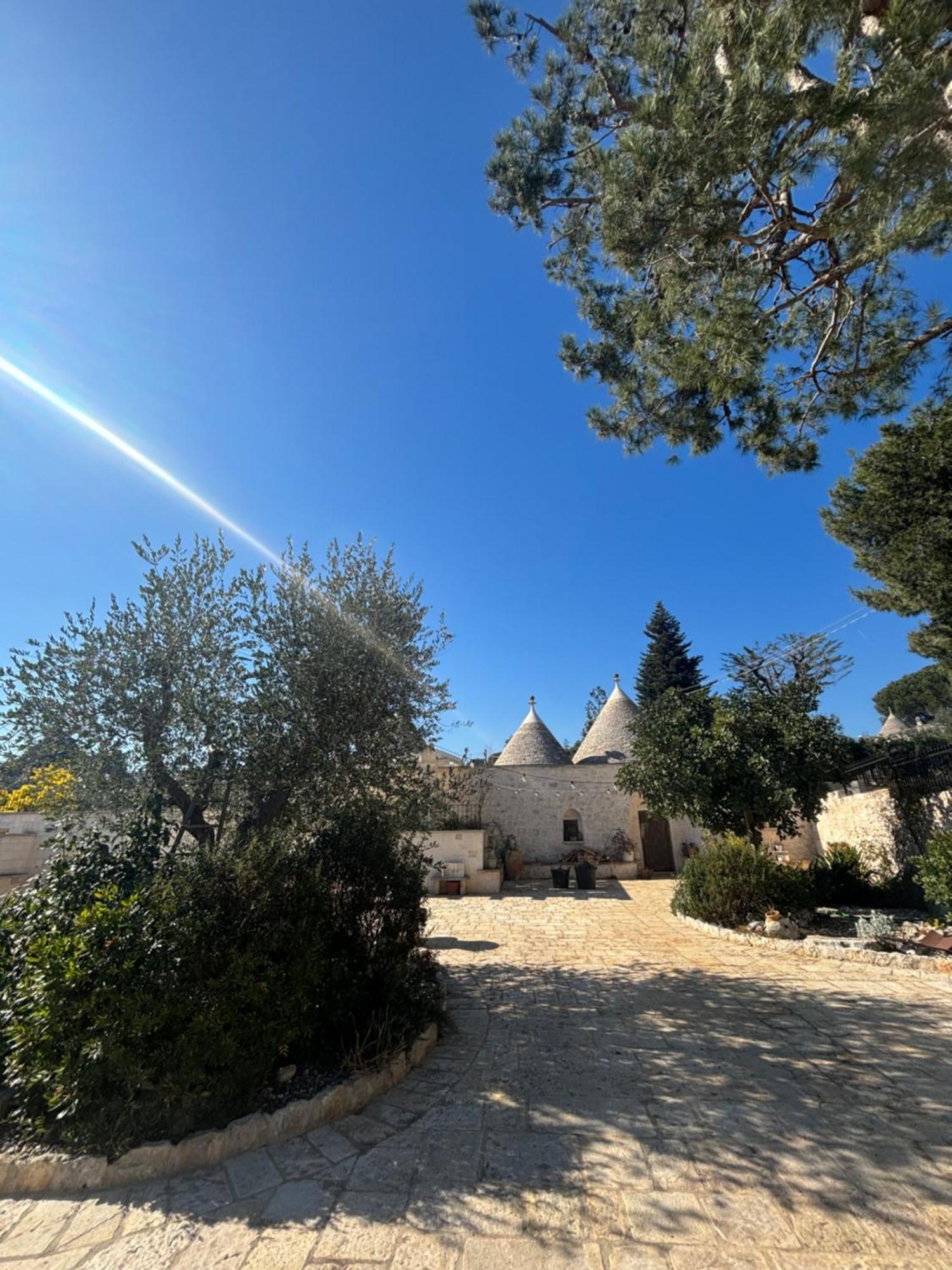 I Trulli Del Tupparello Bed & Breakfast ฟาซาโน ภายนอก รูปภาพ