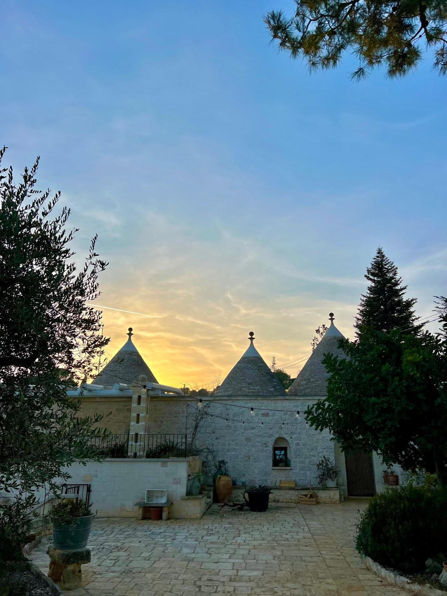 I Trulli Del Tupparello Bed & Breakfast ฟาซาโน ภายนอก รูปภาพ